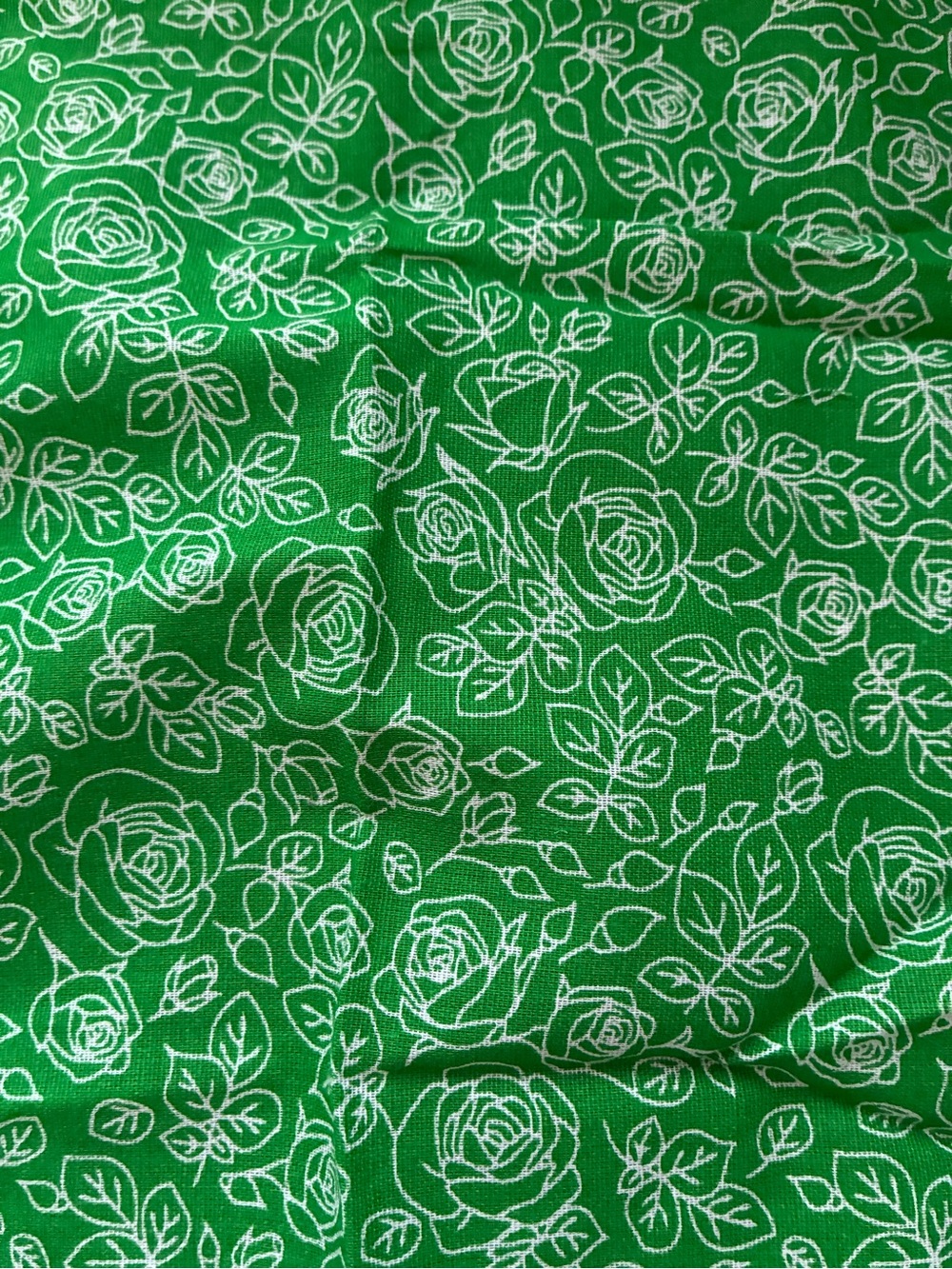 Vintage Kelly Green Rose Floral Fabric - Quilting Cotton